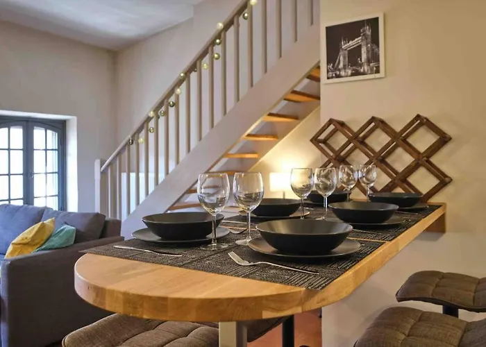 Centre Ville Appartement 75M2, Avec 3 Chambres