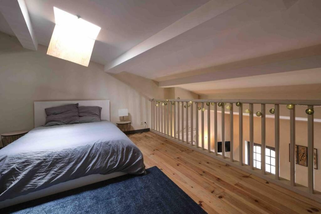 Centre 75m2, Avec 3 Apartment